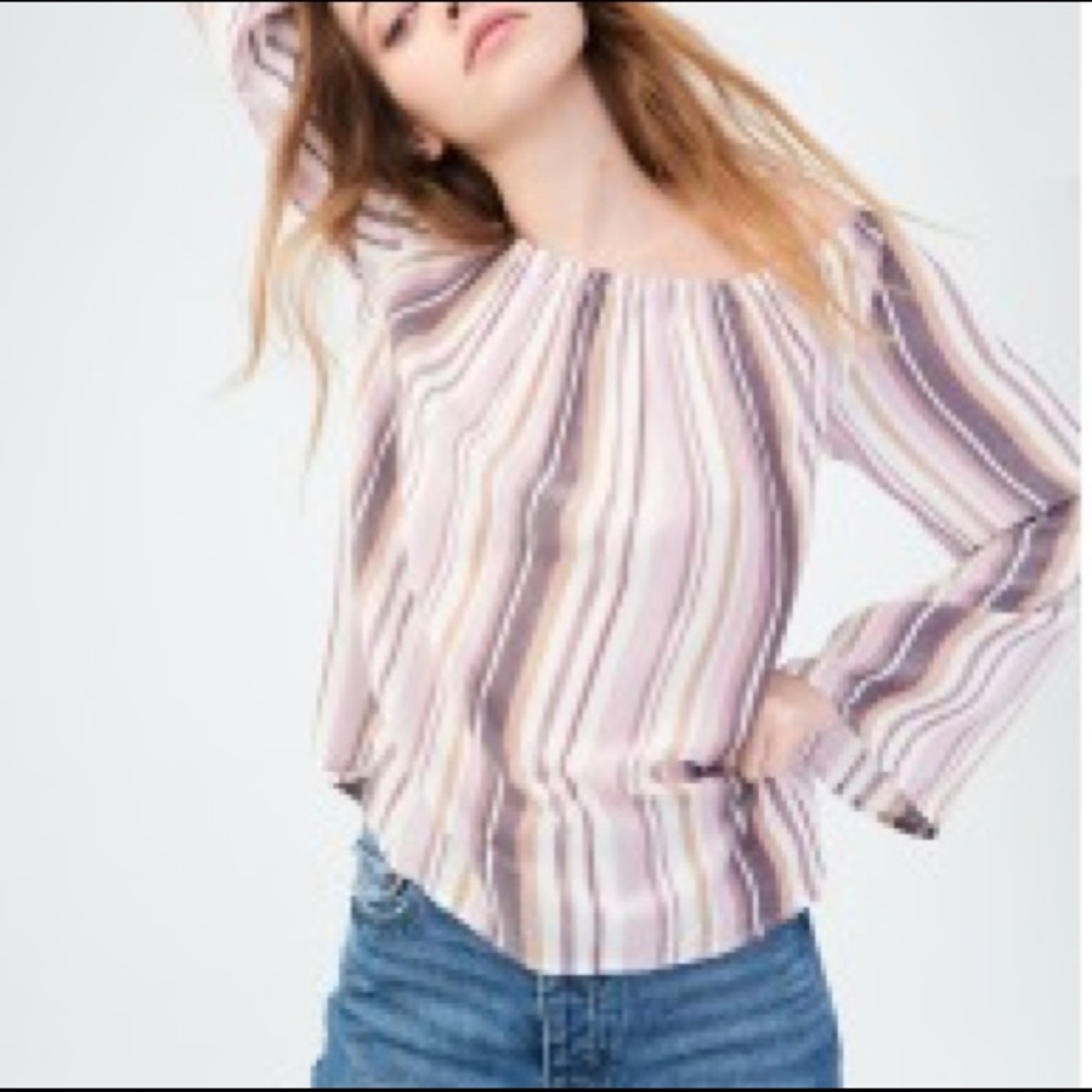 Off-the-shoulder pink striped longsleeve